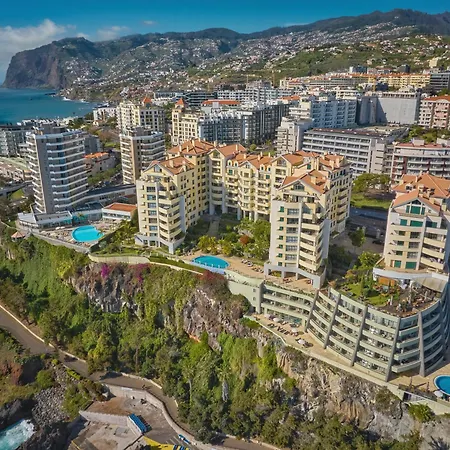 Urso Tigre By Madeira Apartment